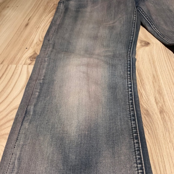 Unworn Parasuco jeans - Picture 2 of 4